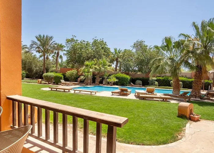 Blue Breeze I Nesty Hospitality Hurghada